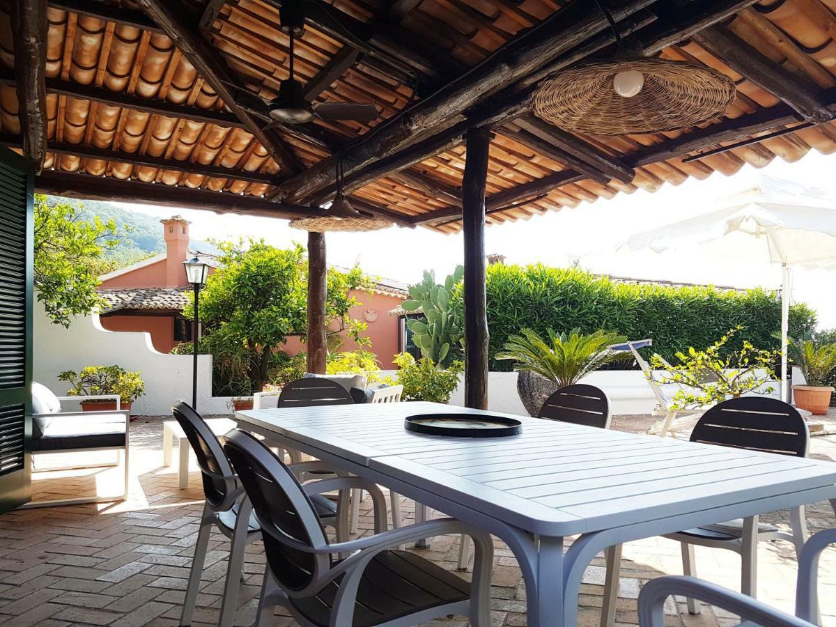פרגליה Villa Del Sogno מראה חיצוני תמונה